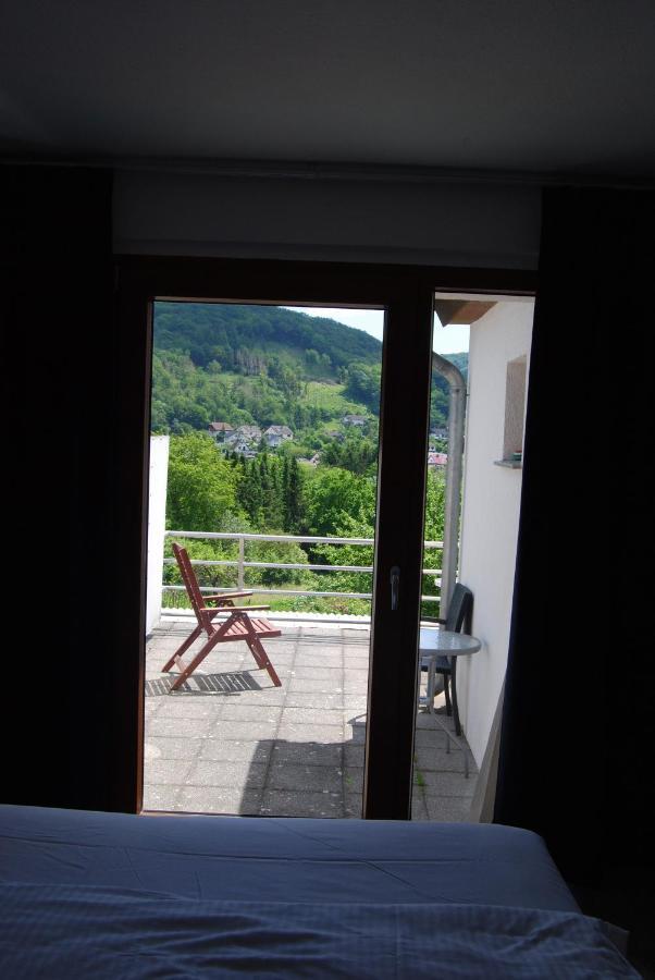 Hinter Den Spiegeln Hotel ไฮม์บาค ภายนอก รูปภาพ