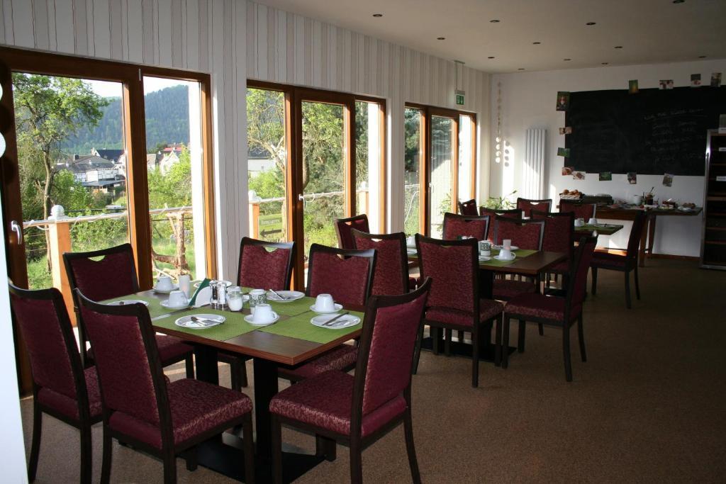 Hinter Den Spiegeln Hotel ไฮม์บาค ภายนอก รูปภาพ